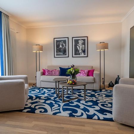Vila Vita Rosenpark 마르부르크 외부 사진 A living room at the Hotel