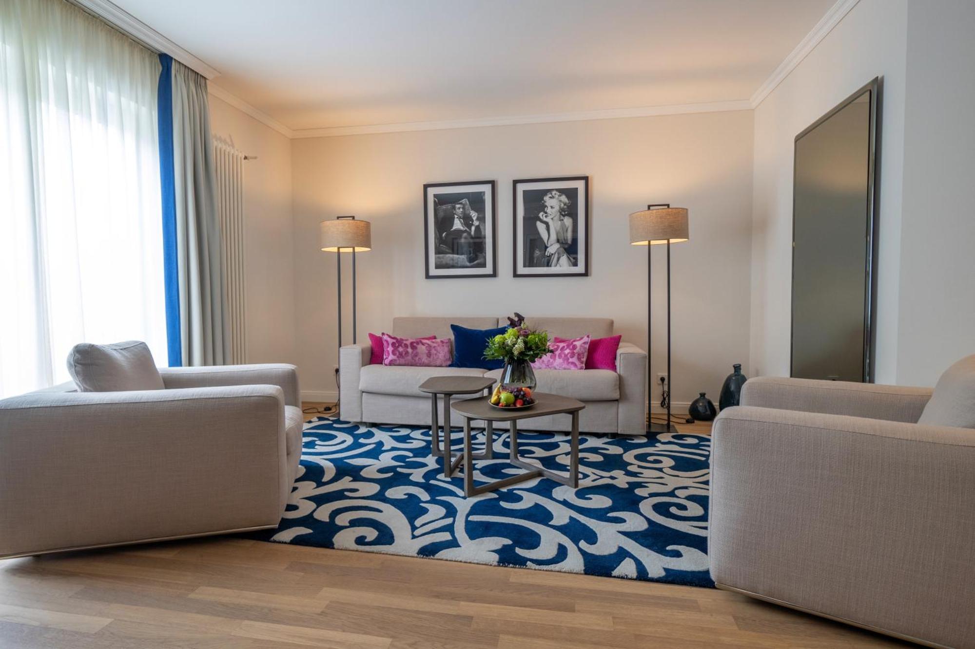 Vila Vita Rosenpark 마르부르크 외부 사진 A living room at the Hotel