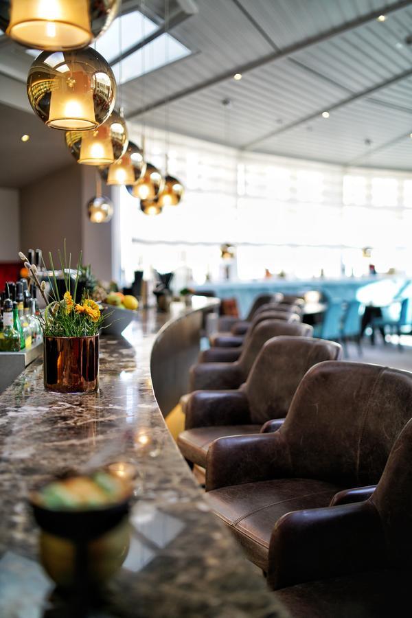 Vila Vita Rosenpark 마르부르크 외부 사진 The bar at the 101 bar