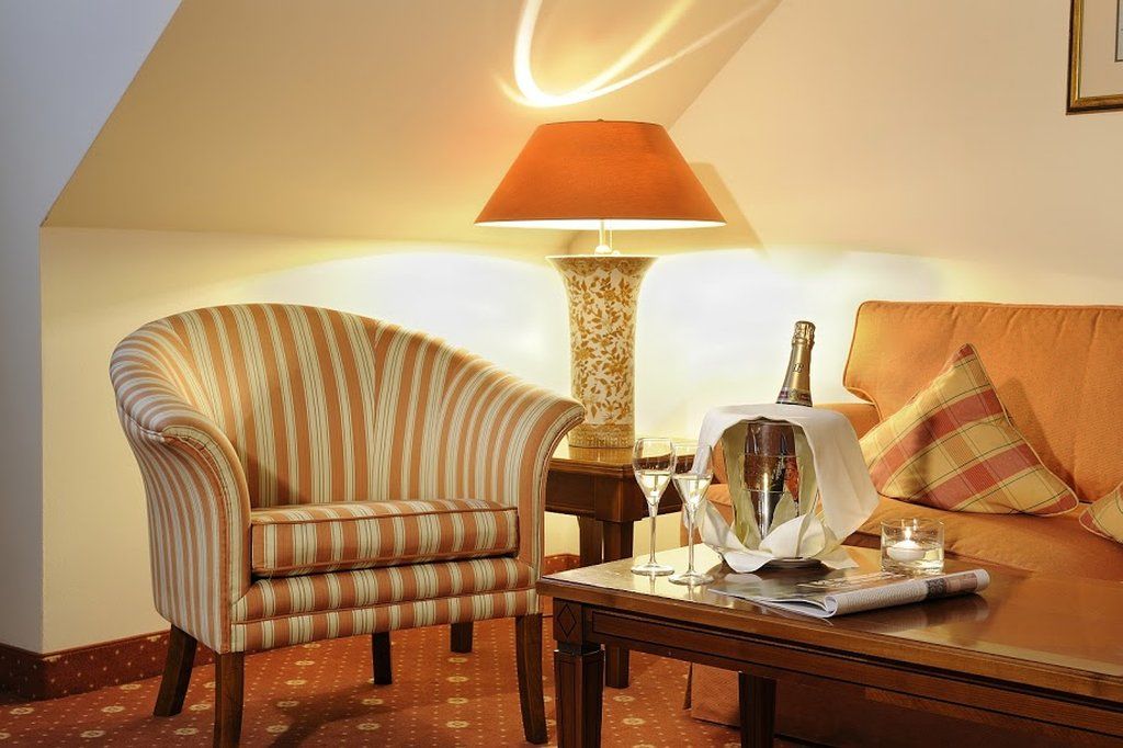 Vila Vita Rosenpark 마르부르크 외부 사진 A suite at the hotel